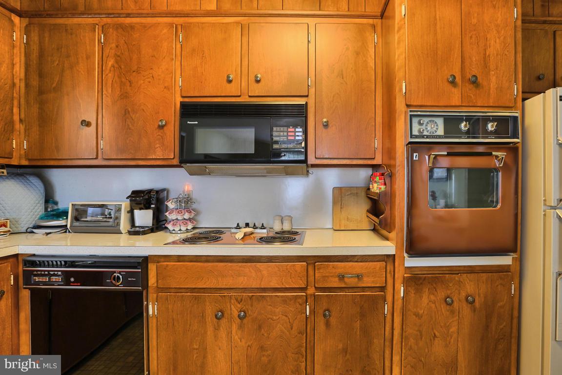 1663 Esbenshade Road Lancaster, PA 17601 - Photo 14 of 35 Gallery Image 14