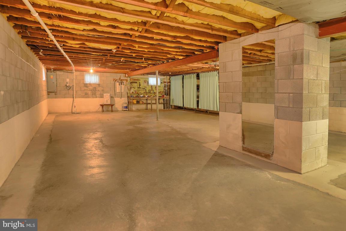 1663 Esbenshade Road Lancaster, PA 17601 - Photo 29 of 35 Gallery Image 29