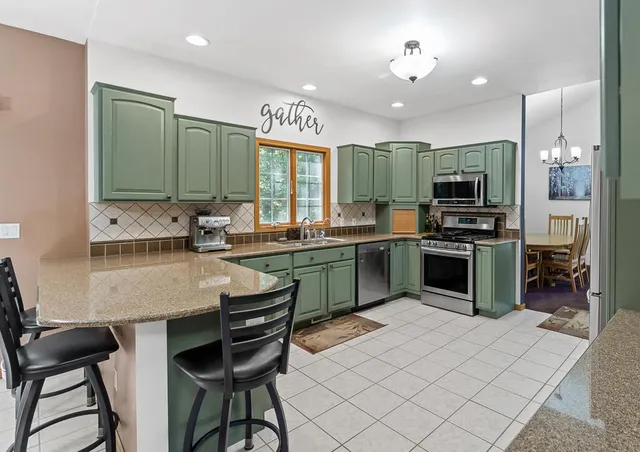 $625,000 | 18716 Sioux Drive, Spring Lake, MI 49456