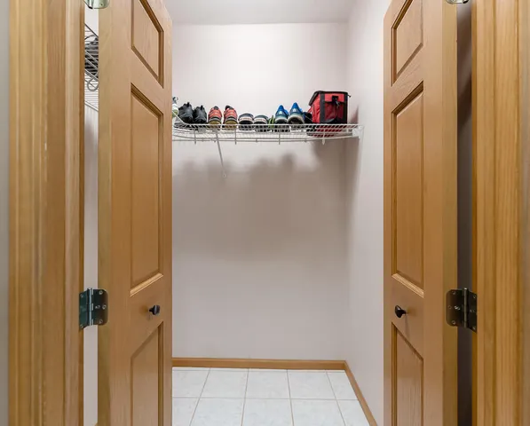 $625,000 | 18716 Sioux Drive, Spring Lake, MI 49456