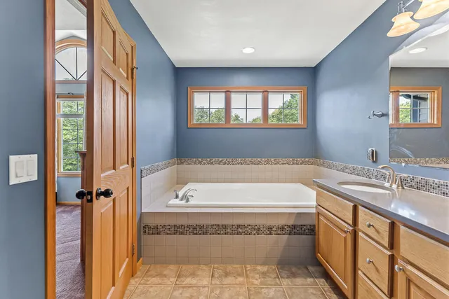 $625,000 | 18716 Sioux Drive, Spring Lake, MI 49456