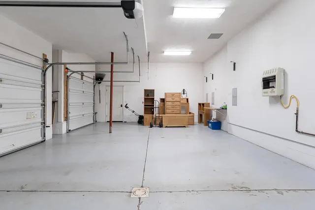 $625,000 | 18716 Sioux Drive, Spring Lake, MI 49456