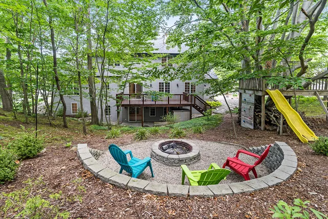 $625,000 | 18716 Sioux Drive, Spring Lake, MI 49456