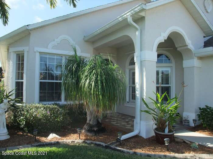 4630 Portage Trail Melbourne, FL 32940 - Photo 1 of 20 Front Exterior