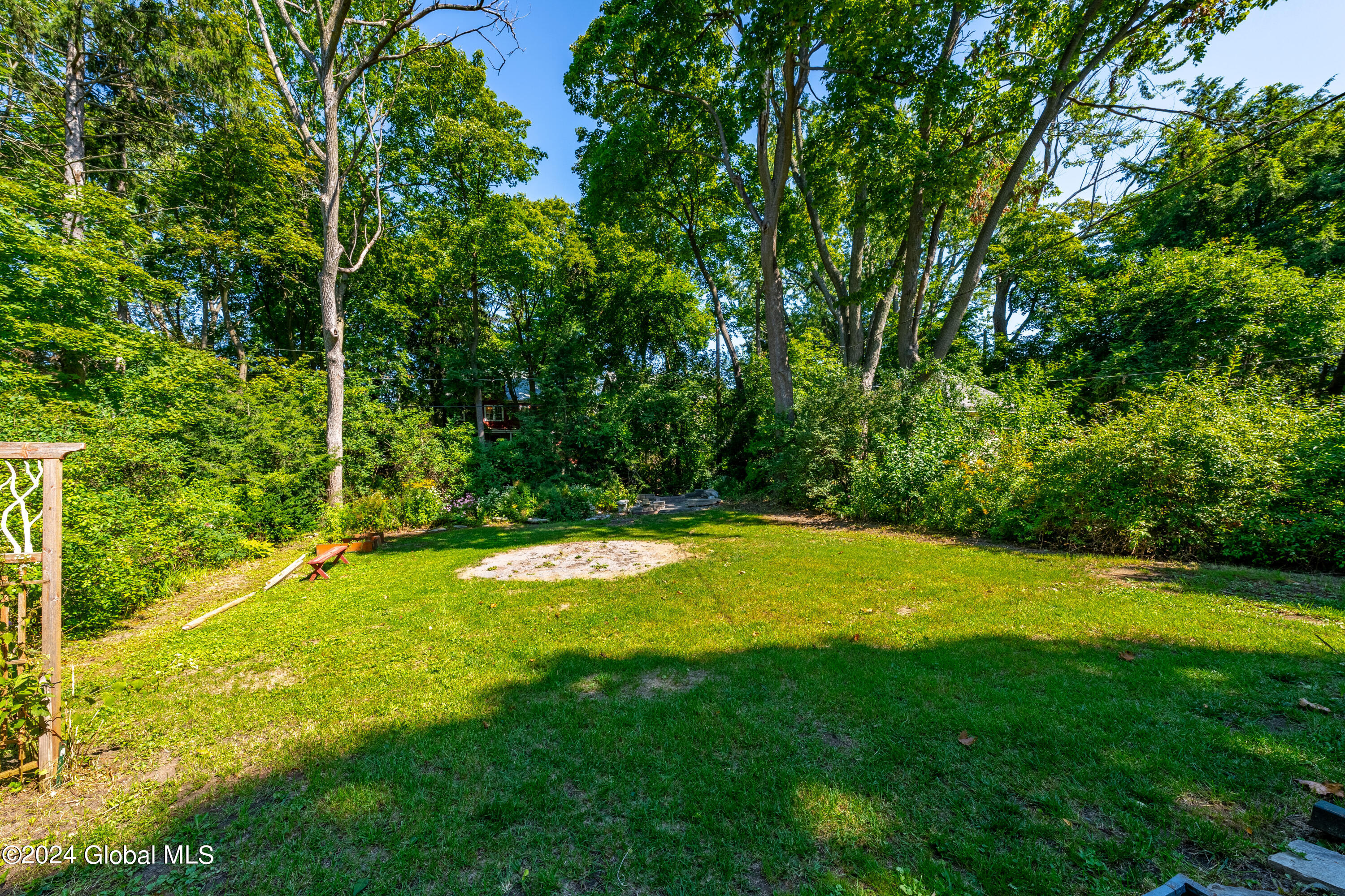 1065 Avon Road Schenectady, NY 12308 - Photo 45 of 52 DSC00676-HDR