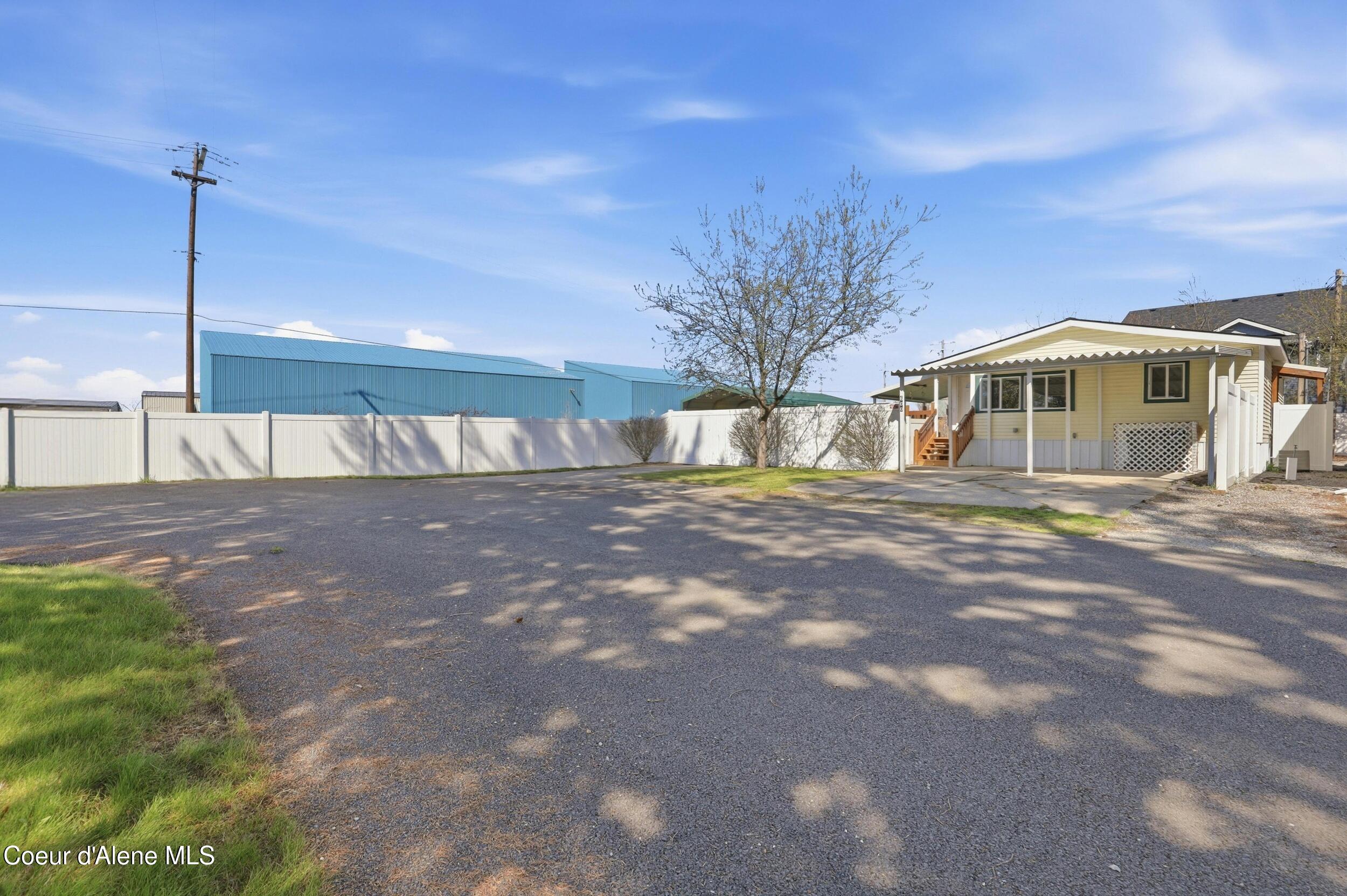 600 Myriah Loop Coeur D'Alene, ID 83815 - Photo 5 of 34 5_img_8784