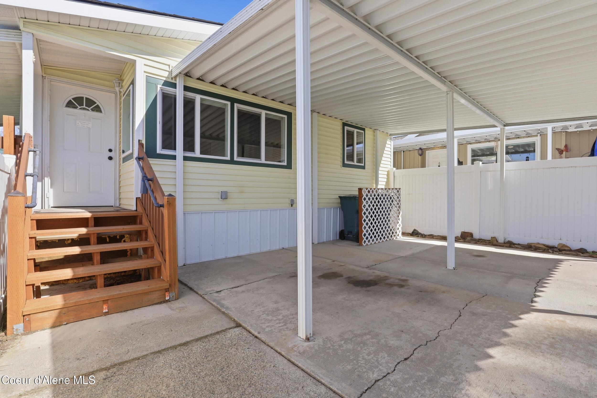 600 Myriah Loop Coeur D'Alene, ID 83815 - Photo 6 of 34 6_img_8772