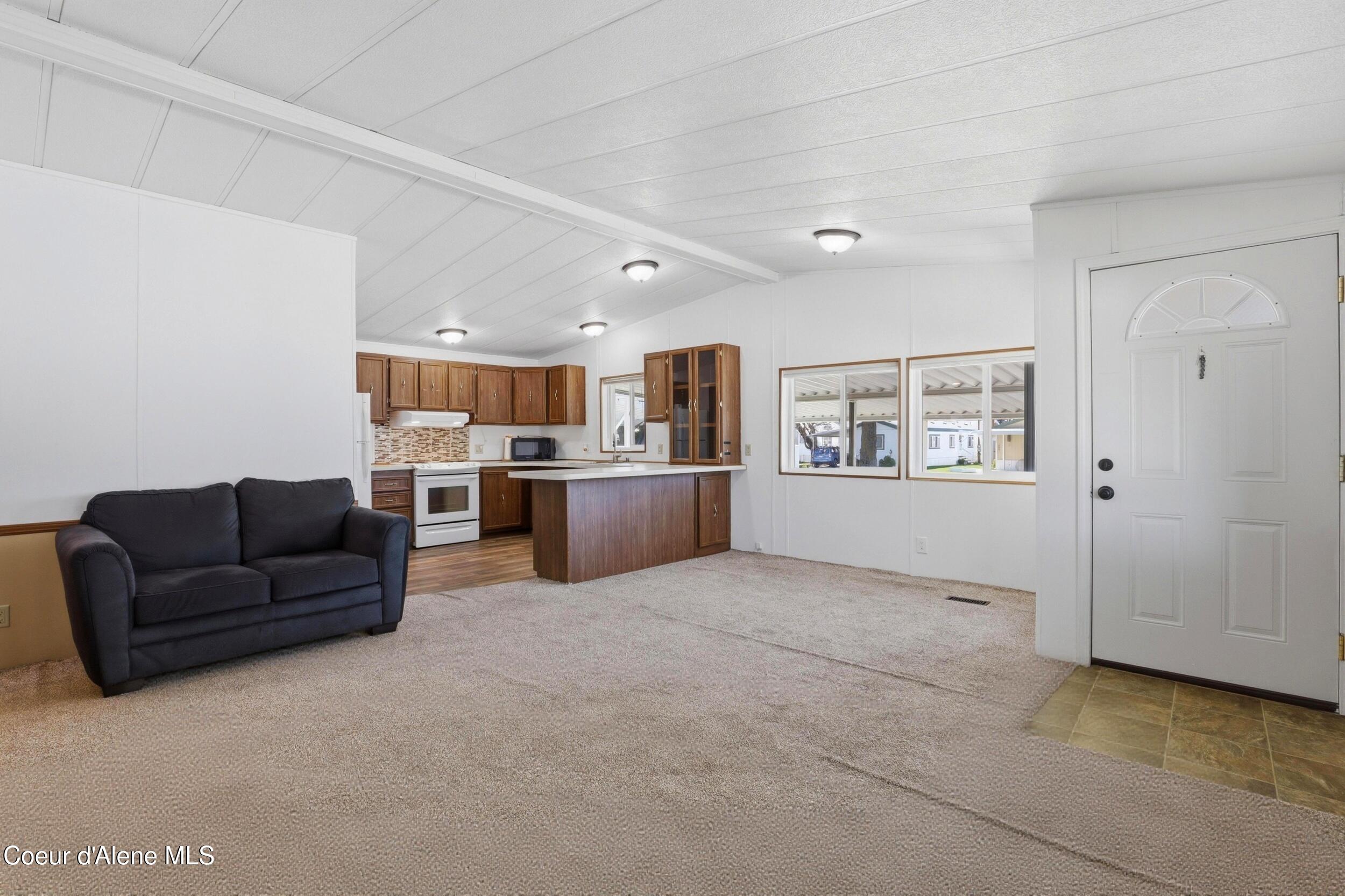 600 Myriah Loop Coeur D'Alene, ID 83815 - Photo 8 of 34 10_img_8691