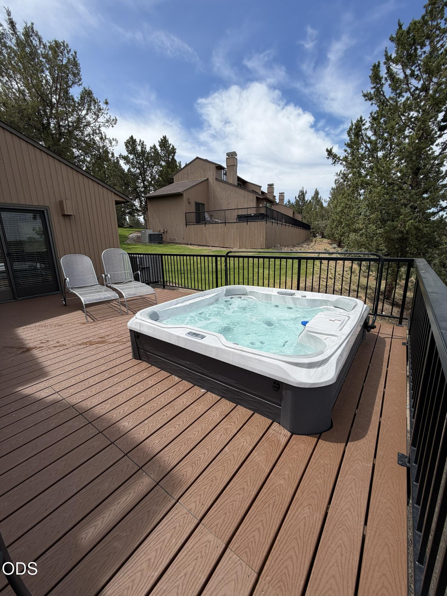 1844 Redtail Hawk Drive, Unit RV55J Redmond, OR 97756 - Photo 25 of 74