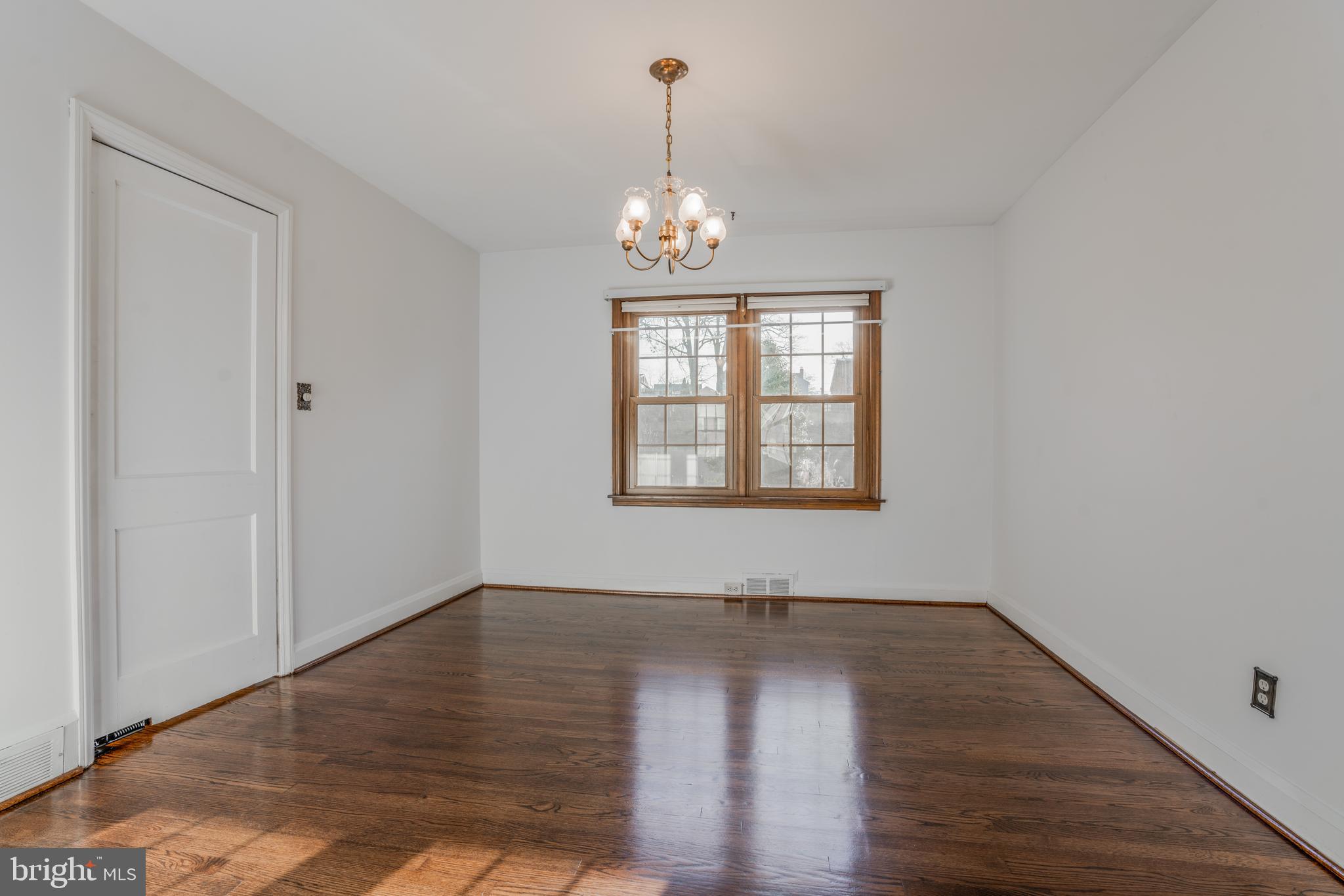 1848 Edgewood Road Baltimore, MD 21286 - Photo 8 of 28