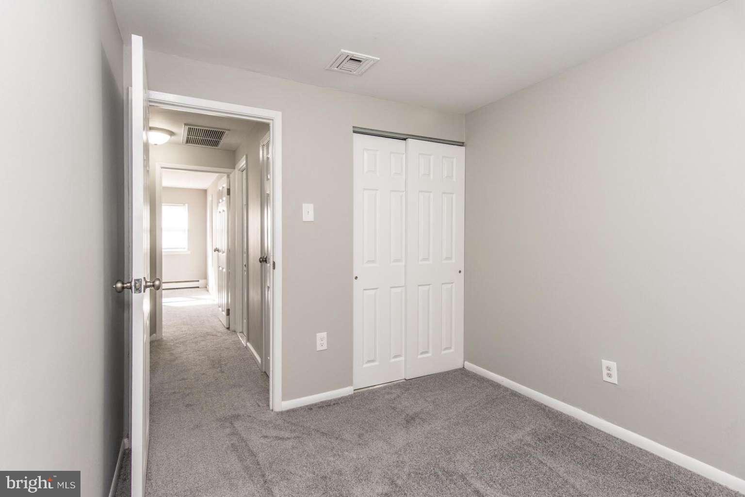 3435 Brookview Road Philadelphia, PA 19154 - Photo 21 of 25 Gallery Image 21