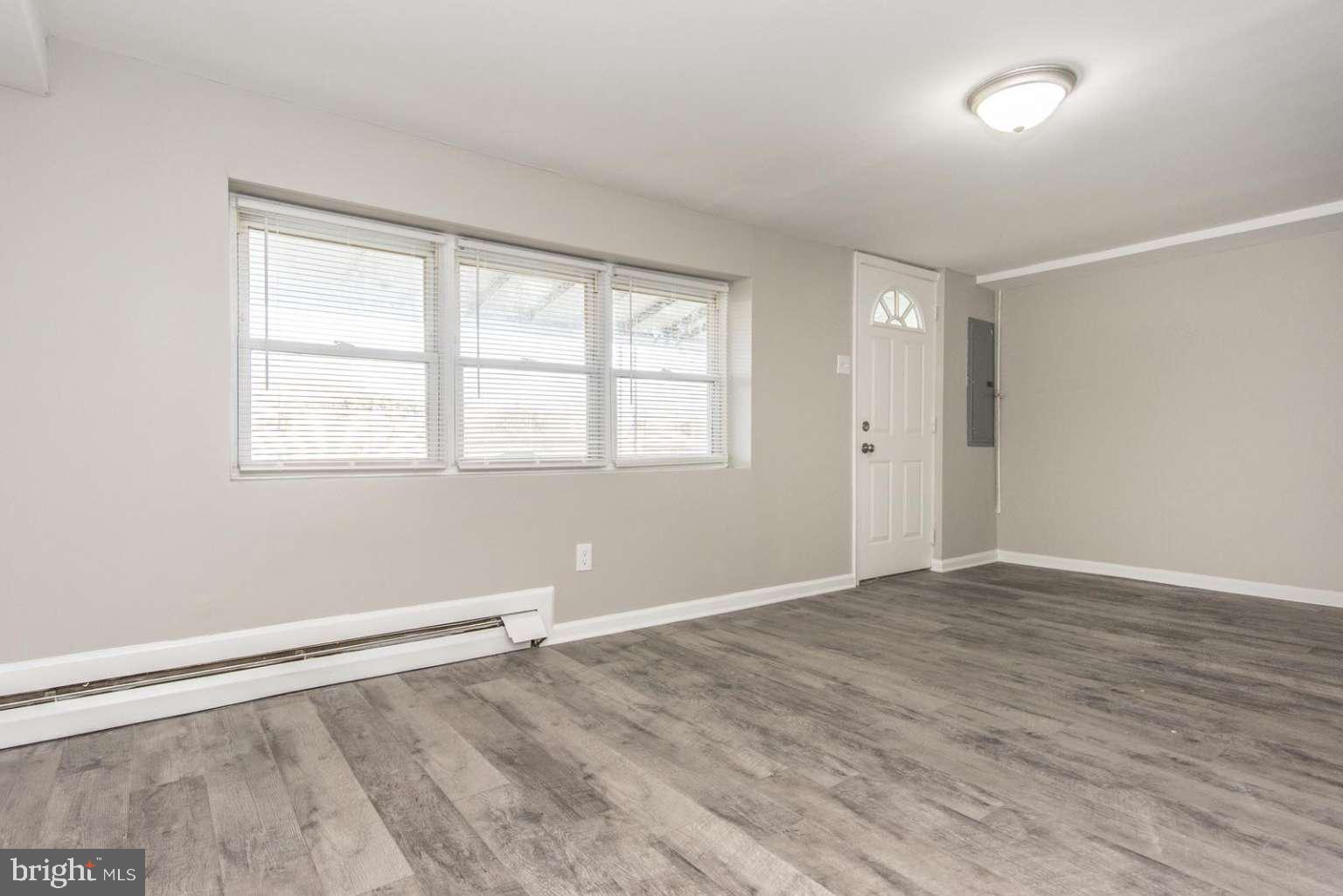 3435 Brookview Road Philadelphia, PA 19154 - Photo 23 of 25 Gallery Image 23