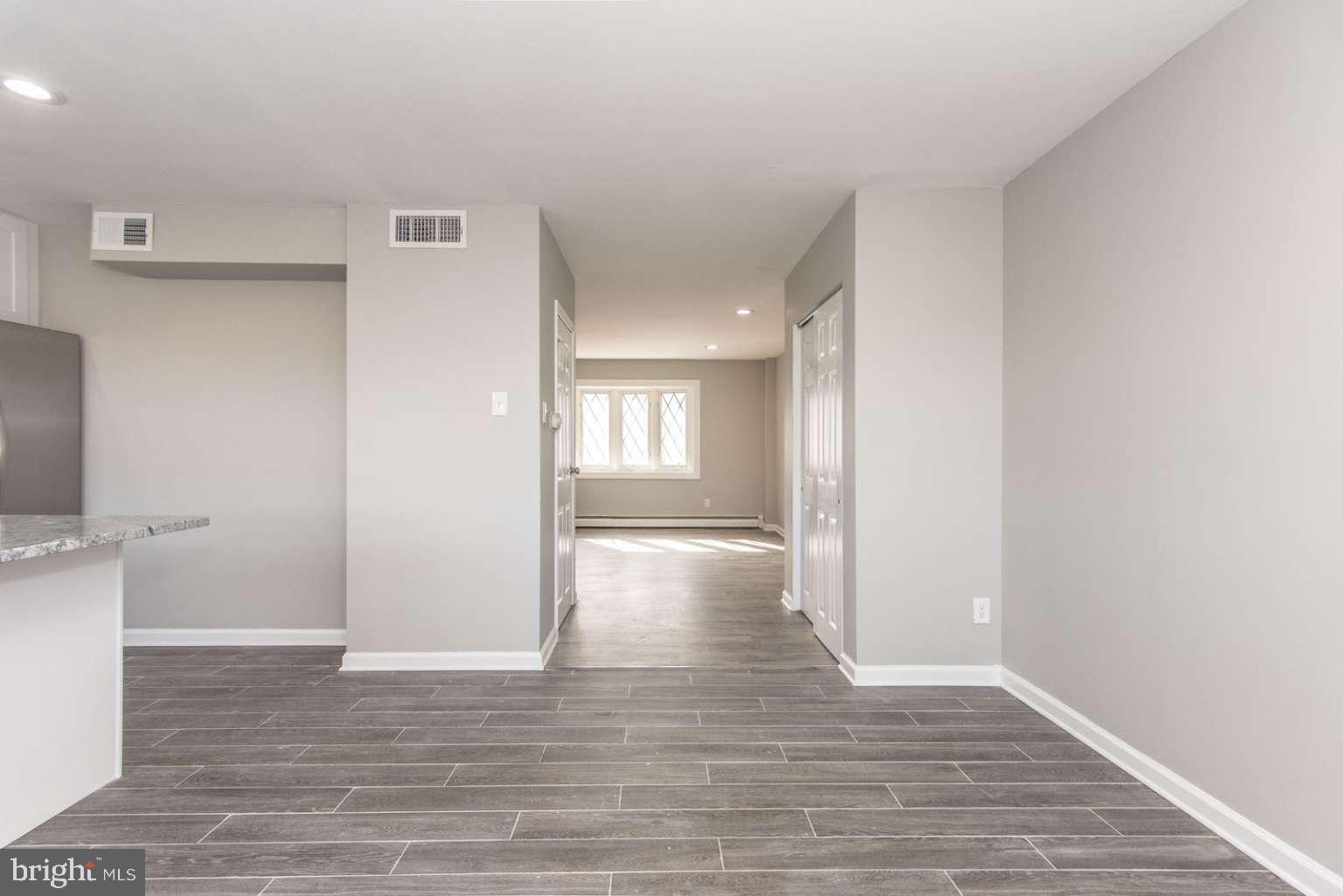 3435 Brookview Road Philadelphia, PA 19154 - Photo 7 of 25 Gallery Image 7