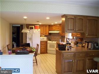 3827 Apple Road Northampton, PA 18067 - Photo 8 of 11 Gallery Image 8