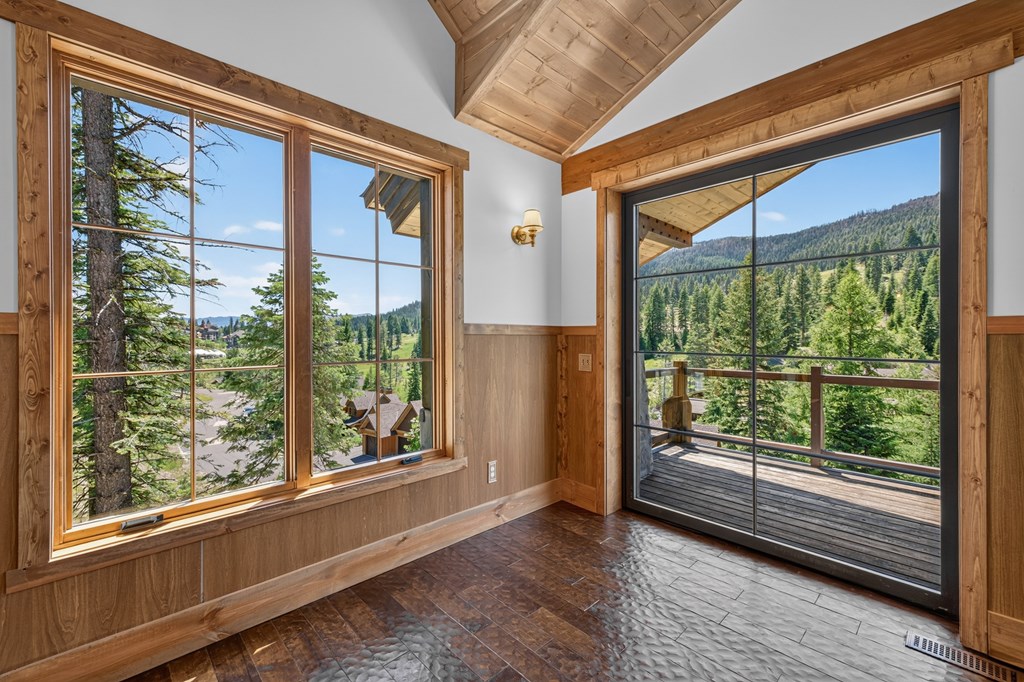25 Haystack Court Donnelly, ID 83615 - Photo 16 of 77