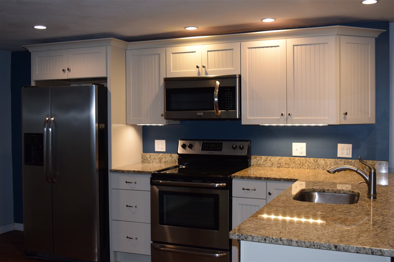 33 Horace Greeley Road Amherst, NH 03031 - Photo 1 of 31