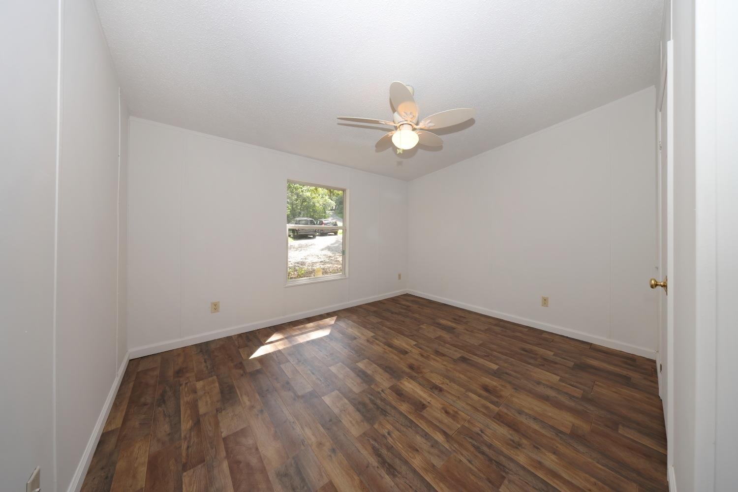 630 Jonquil Road Ruckersville, VA 22968 - Photo 22 of 31 2nd Bedroom with New Floors