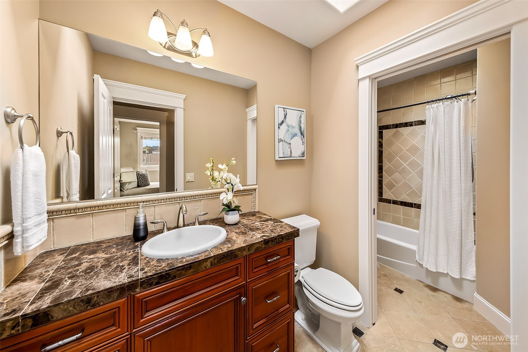 600 Bell Street, Unit 301 Edmonds, WA 98020 - Photo 24 of 33