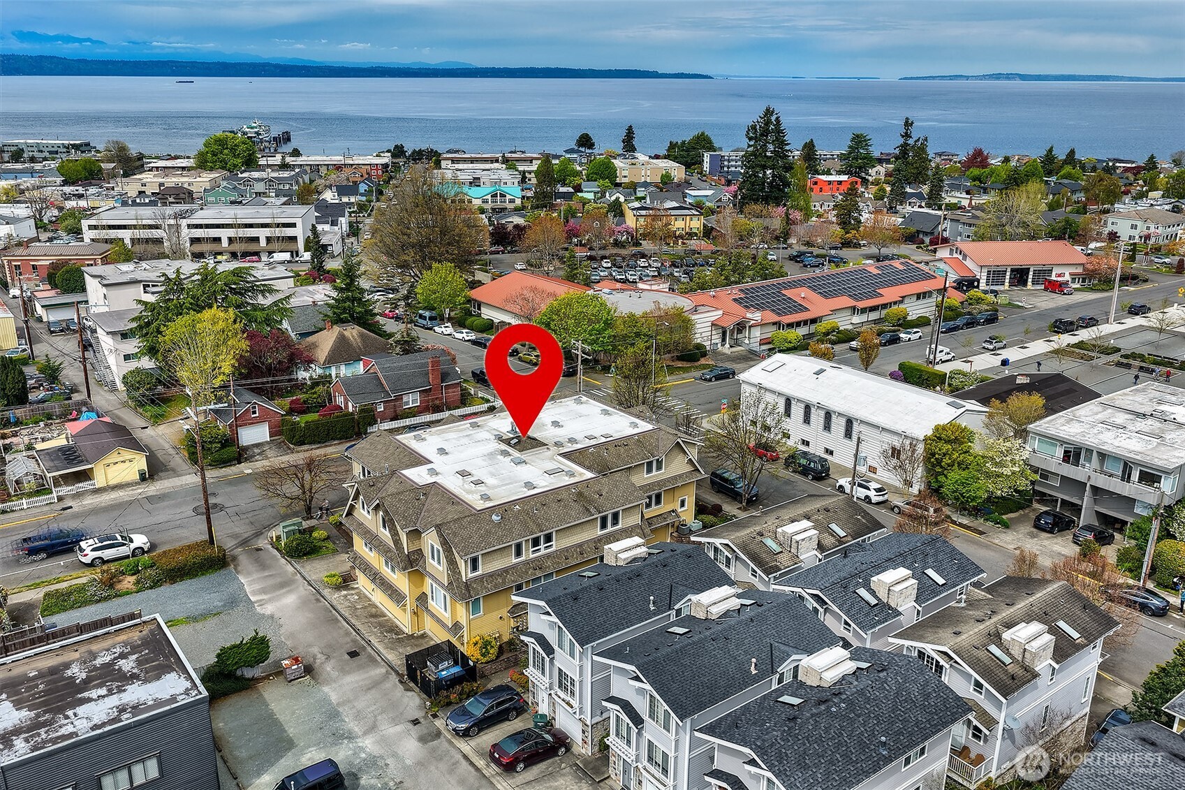 600 Bell Street, Unit 301 Edmonds, WA 98020 - Photo 29 of 33