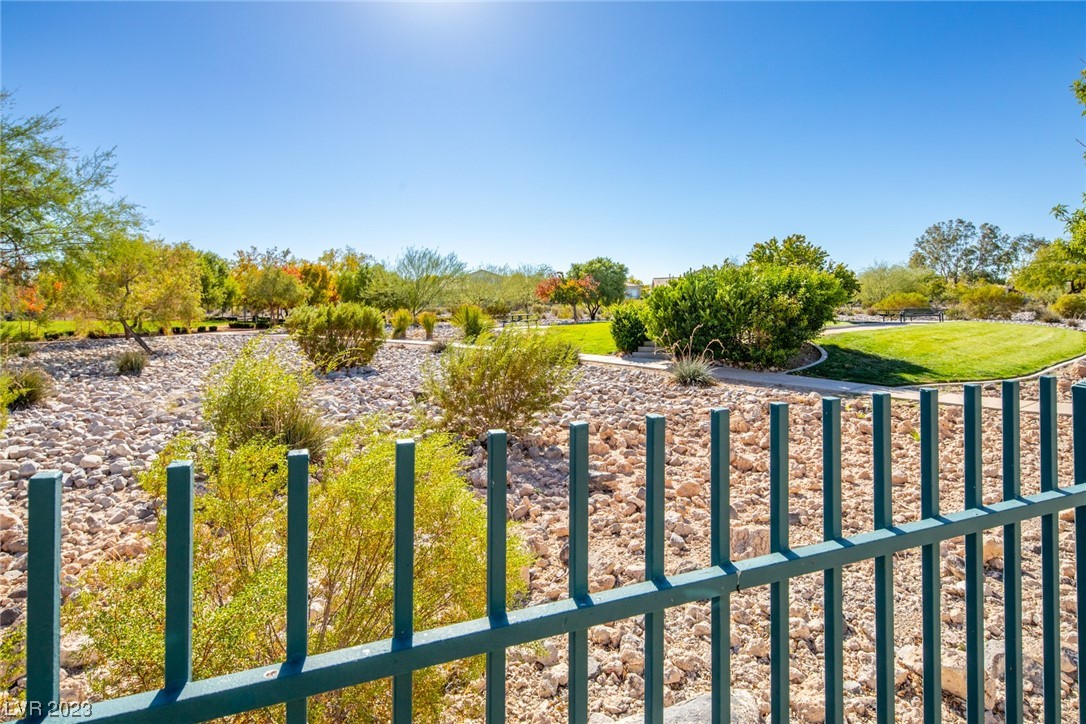 2997 Panorama Ridge Drive Henderson, NV 89052 - Photo 20 of 25