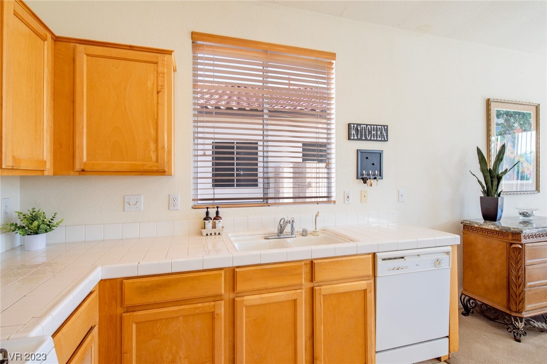 2997 Panorama Ridge Drive Henderson, NV 89052 - Photo 5 of 25
