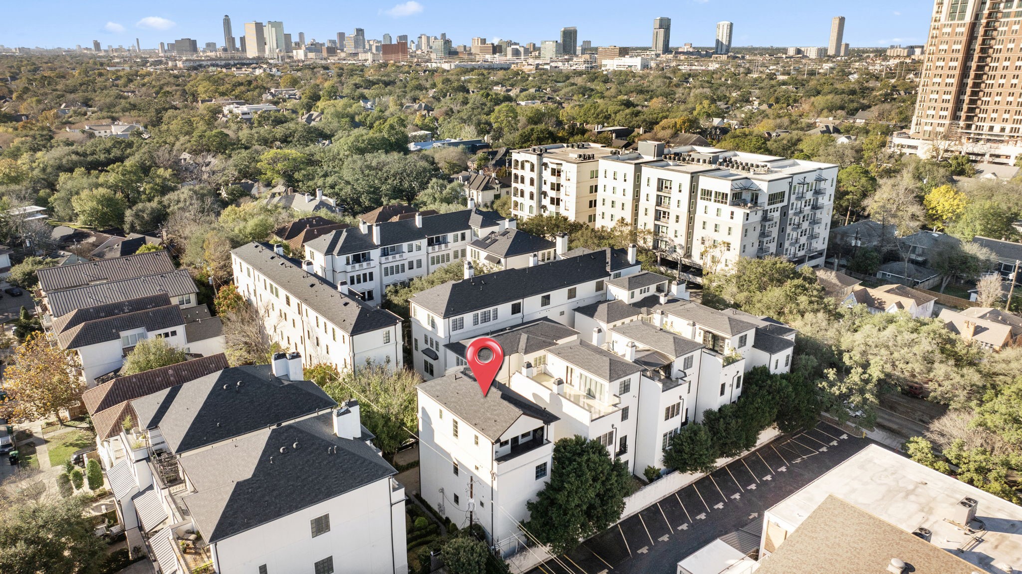 1723 Sunset Boulevard Houston, TX 77005 - Photo 48 of 50 Sweeping aerial views reveal proximity to The Galleria and Houston’s vibrant urban core.