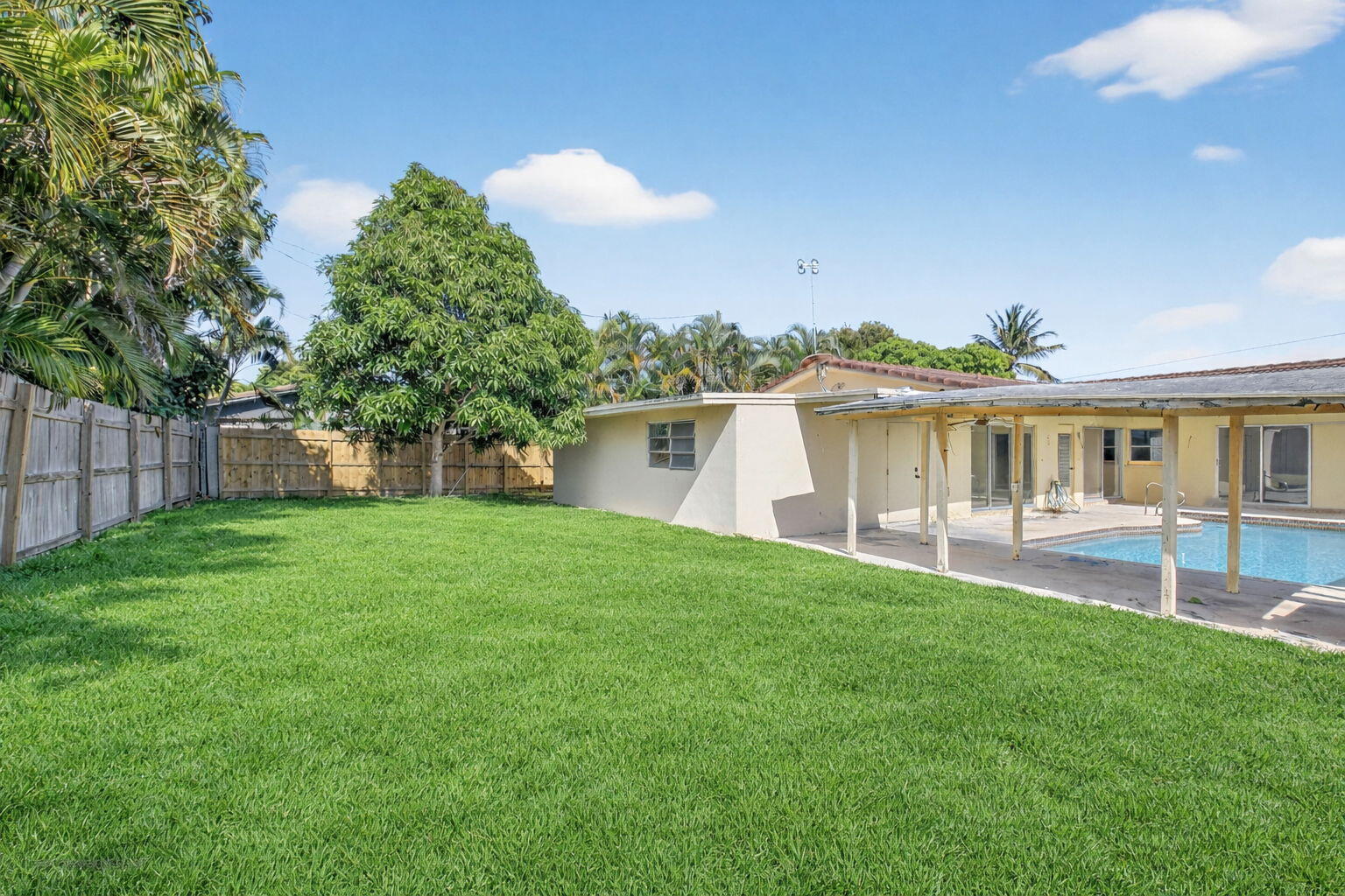 4347 Northwest 2nd Court Boca Raton, FL 33431 - Photo 5 of 69 43-web-or-mls-1 (3)