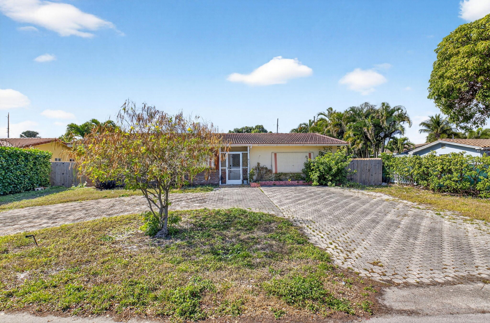 4347 Northwest 2nd Court Boca Raton, FL 33431 - Photo 7 of 69 1-web-or-mls-DSC_2470