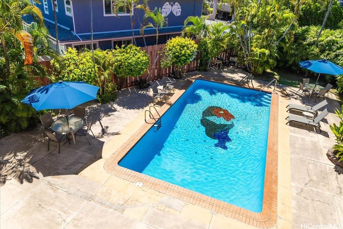 1427 Alexander Street, Unit 202 Honolulu, HI 96822 - Photo 9 of 16 pool and BBQ area