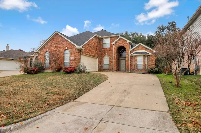 $339,900 | 7621 Brook Meadow Lane, Fort Worth, TX 76133