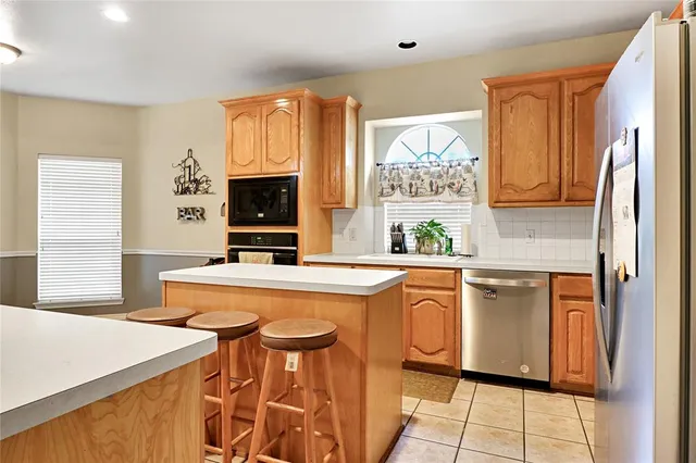 $339,900 | 7621 Brook Meadow Lane, Fort Worth, TX 76133