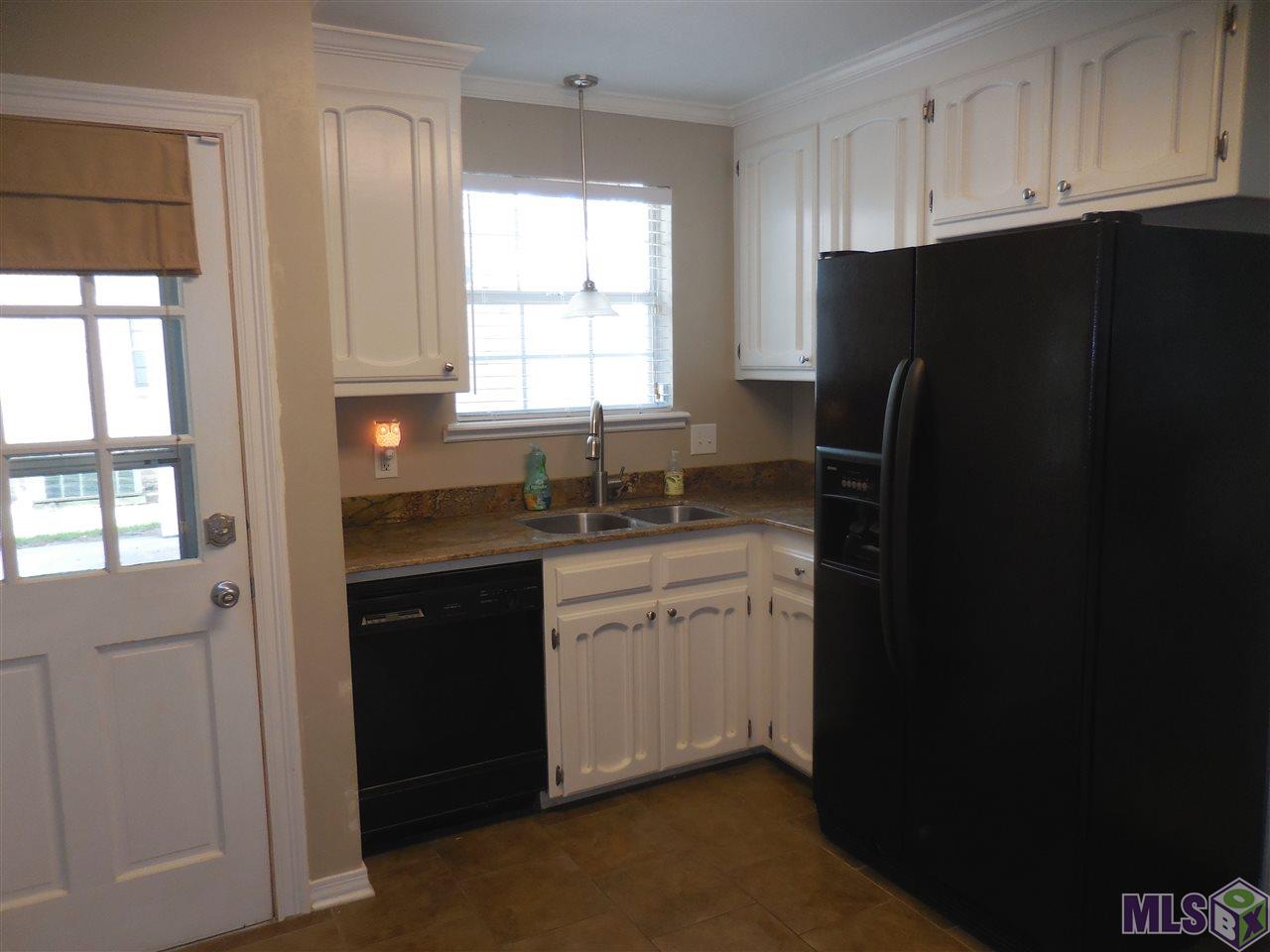 1336 Bullrush Drive Baton Rouge, LA 70810 - Photo 4 of 27 Gallery Image 4
