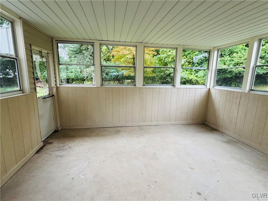 3325 Glendon Road Bethlehem, PA 18017 - Photo 10 of 18 Gallery Image 10