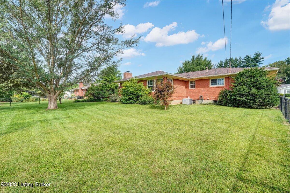 3524 Hanover Road Louisville, KY 40207 - Photo 40 of 40 41-3524 Hanover Rd-141