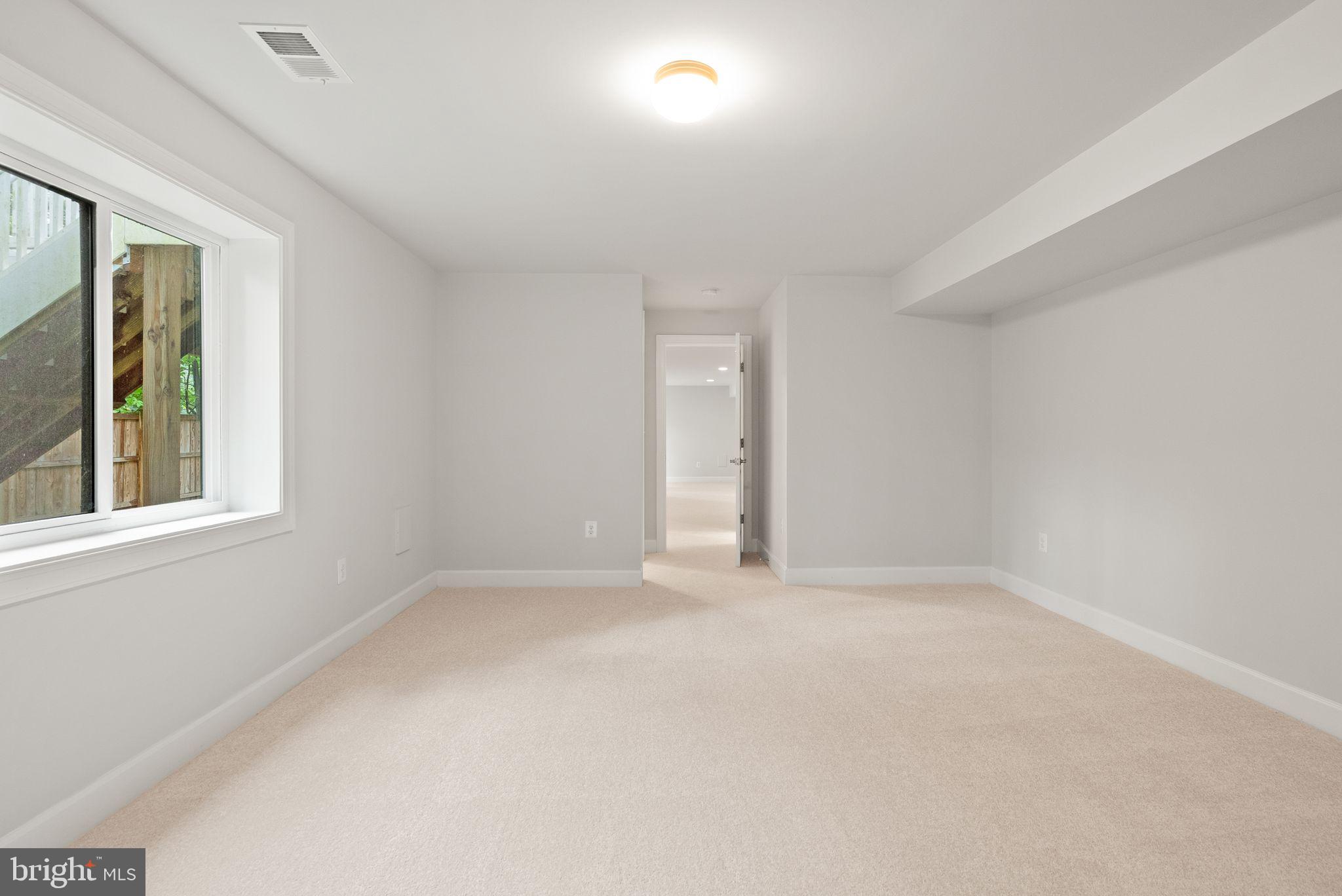 7101 27th Road North Arlington, VA 22213 - Photo 41 of 51 Bedroom with walk-in closet