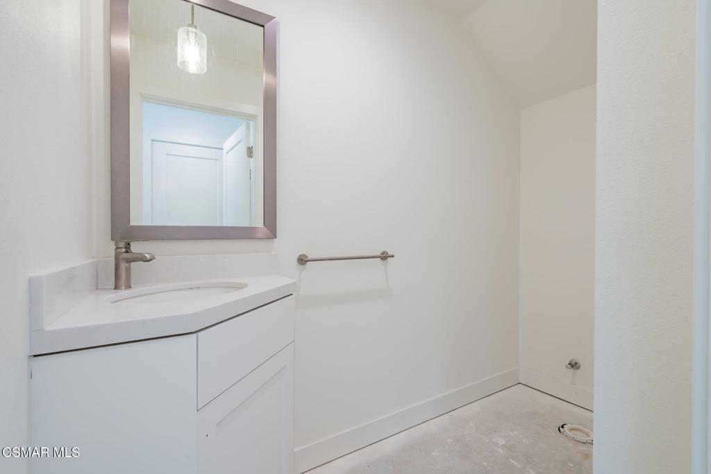 4699 Summit Avenue Simi Valley, CA 93063 - Photo 27 of 64