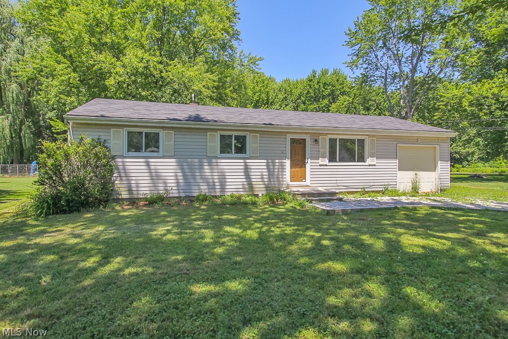 36100 Sugar Ridge Road North Ridgeville, OH 44039 - Photo 2 of 31