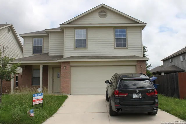 $1,800 | 5811 Providence Oak, San Antonio, TX 78249