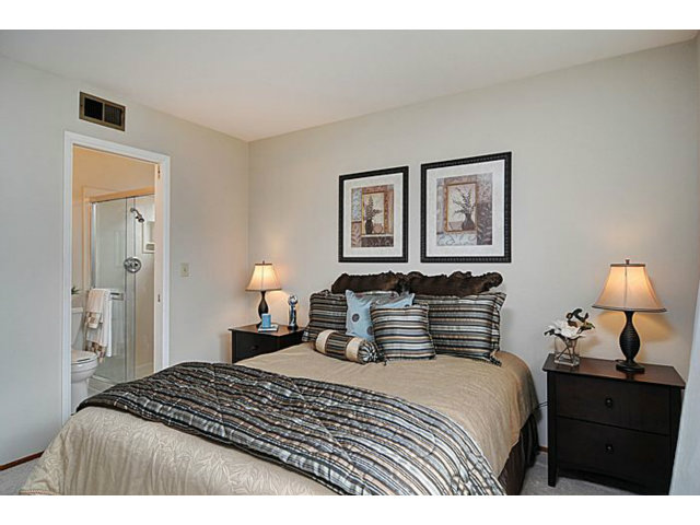 4082 Bucknall Road Campbell, CA 95008 - Photo 6 of 11 Gallery Image 6