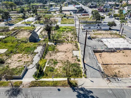 a picture of city view