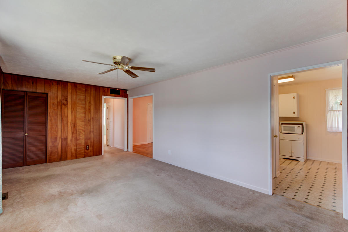 124 Aspen Lane Oak Ridge, TN 37830 - Photo 11 of 18 + Perceptions (5)