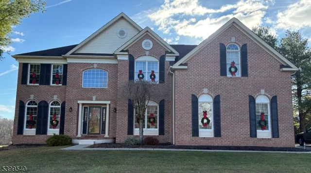 $857,570 | 20 Riddle Court, Asbury, NJ 08802