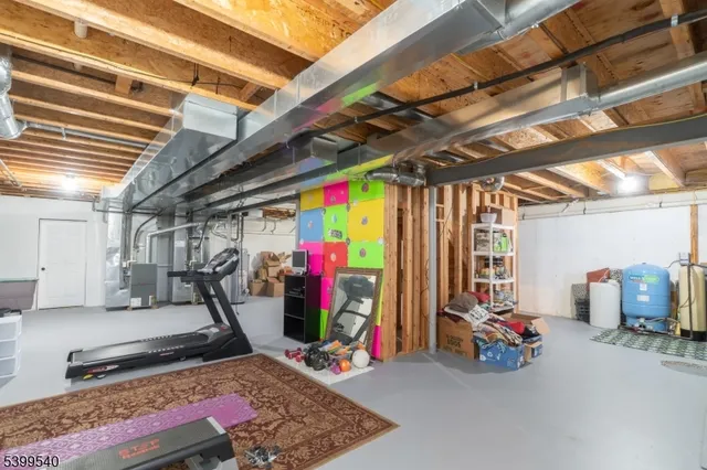 $857,570 | 20 Riddle Court, Asbury, NJ 08802