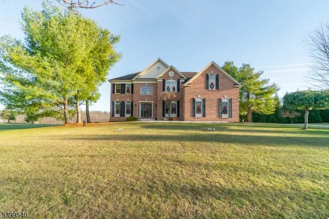 $857,570 | 20 Riddle Court, Asbury, NJ 08802