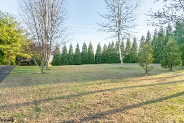 $857,570 | 20 Riddle Court, Asbury, NJ 08802