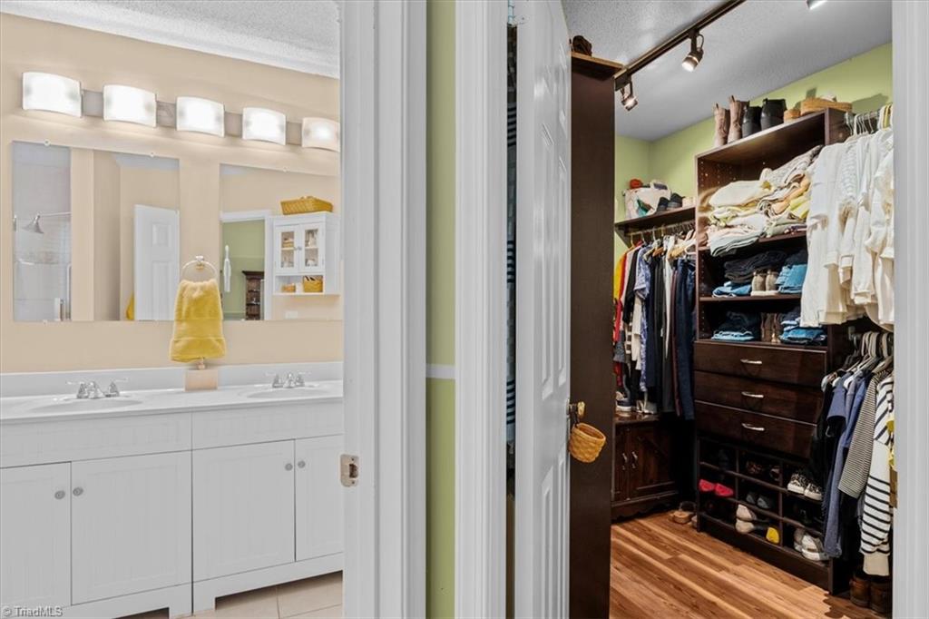 2418 Quaker Landing Road Greensboro, NC 27455 - Photo 29 of 50