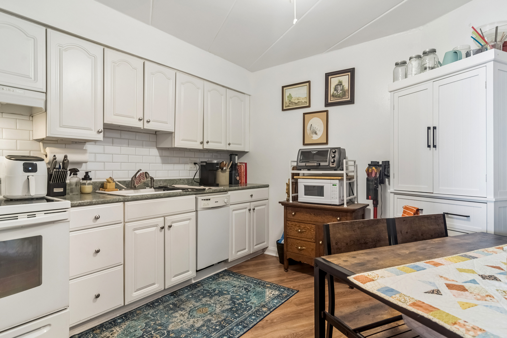 1 Renaissance Place, Unit 808 Palatine, IL 60067 - Photo 6 of 22 Gallery Image 6