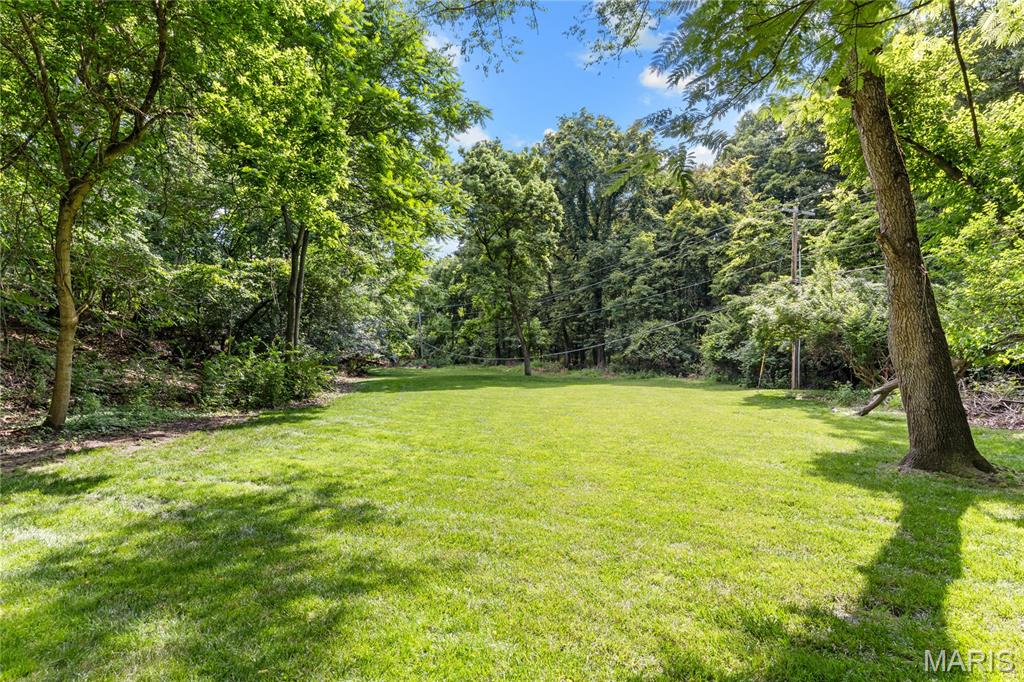 884 Village Brook Court Ballwin, MO 63021 - Photo 49 of 63