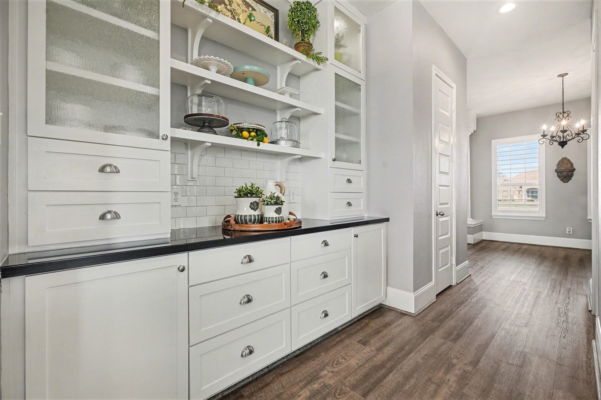 4118 Landon Lane Baytown, TX 77523 - Photo 5 of 47