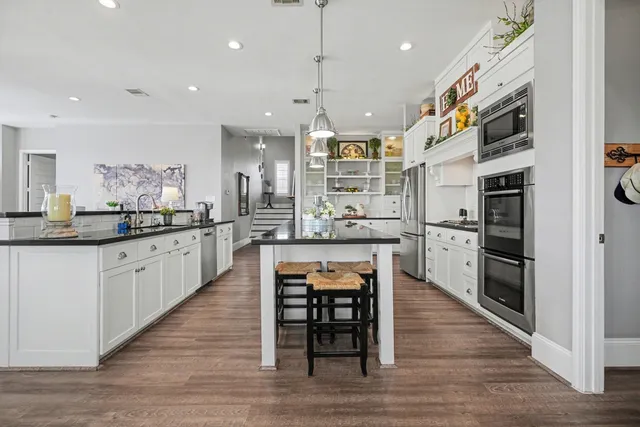 $730,000 | 4118 Landon Lane, Baytown, TX 77523